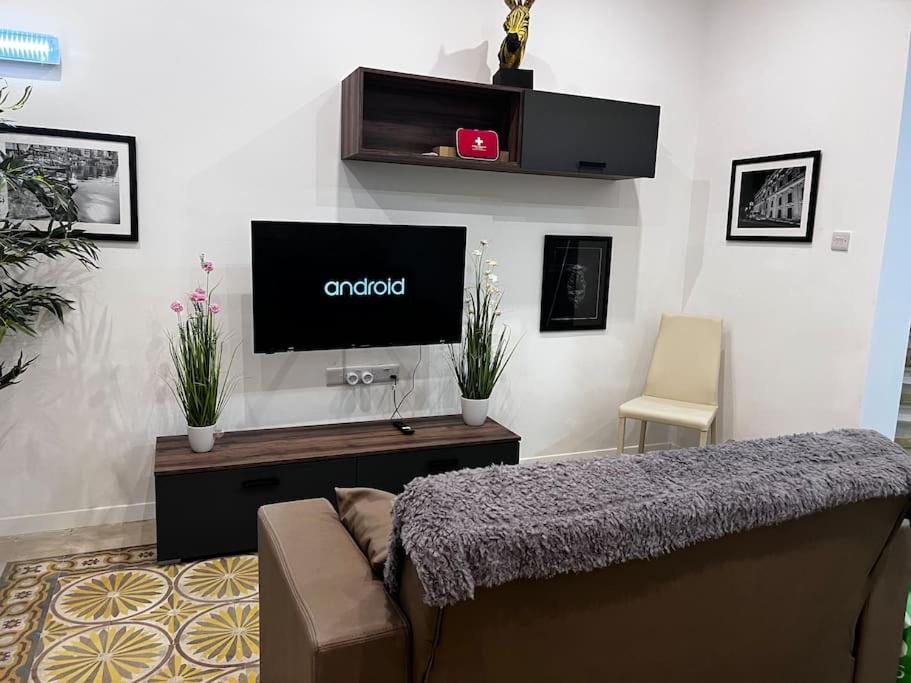 Dar Barbara - Duplex 1 Double Bed Maltese Style House Villa Cospicua Exteriör bild